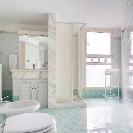 Le Volte Di Umberto Scirocco